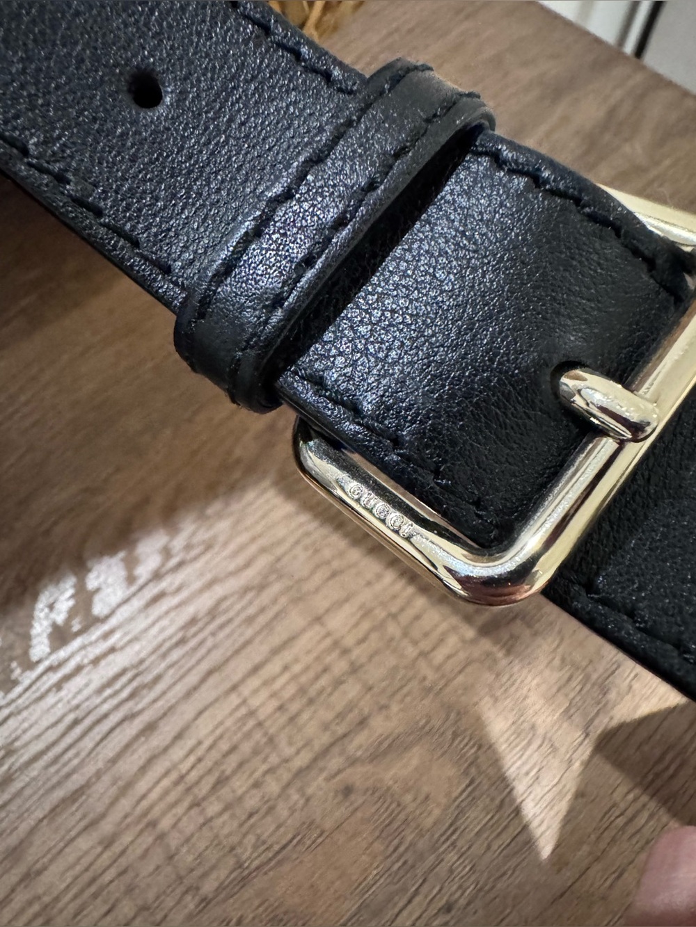 Gucci Black Embossed Leather Messenger Bag with Gold Hardware - Picture 9 of 10